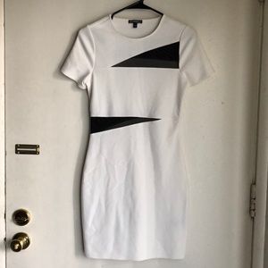 EXPRESS EVENING DRESS WOMENS SIZE 4